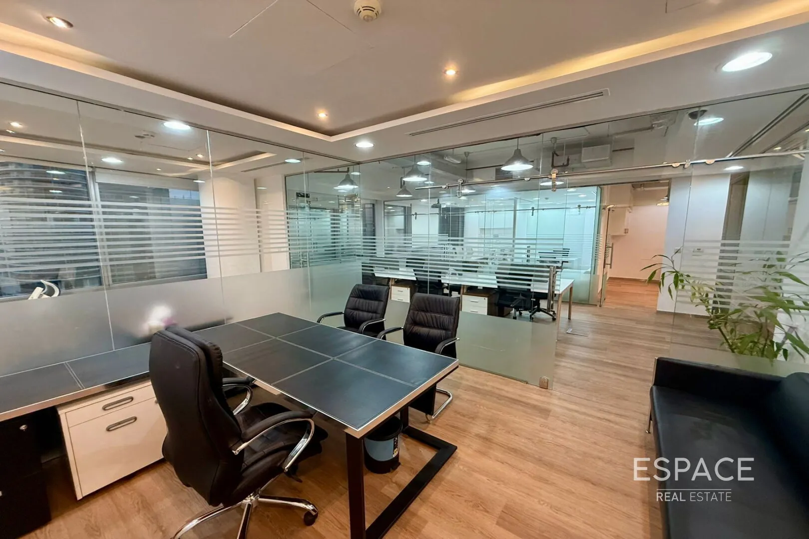 single static gallery