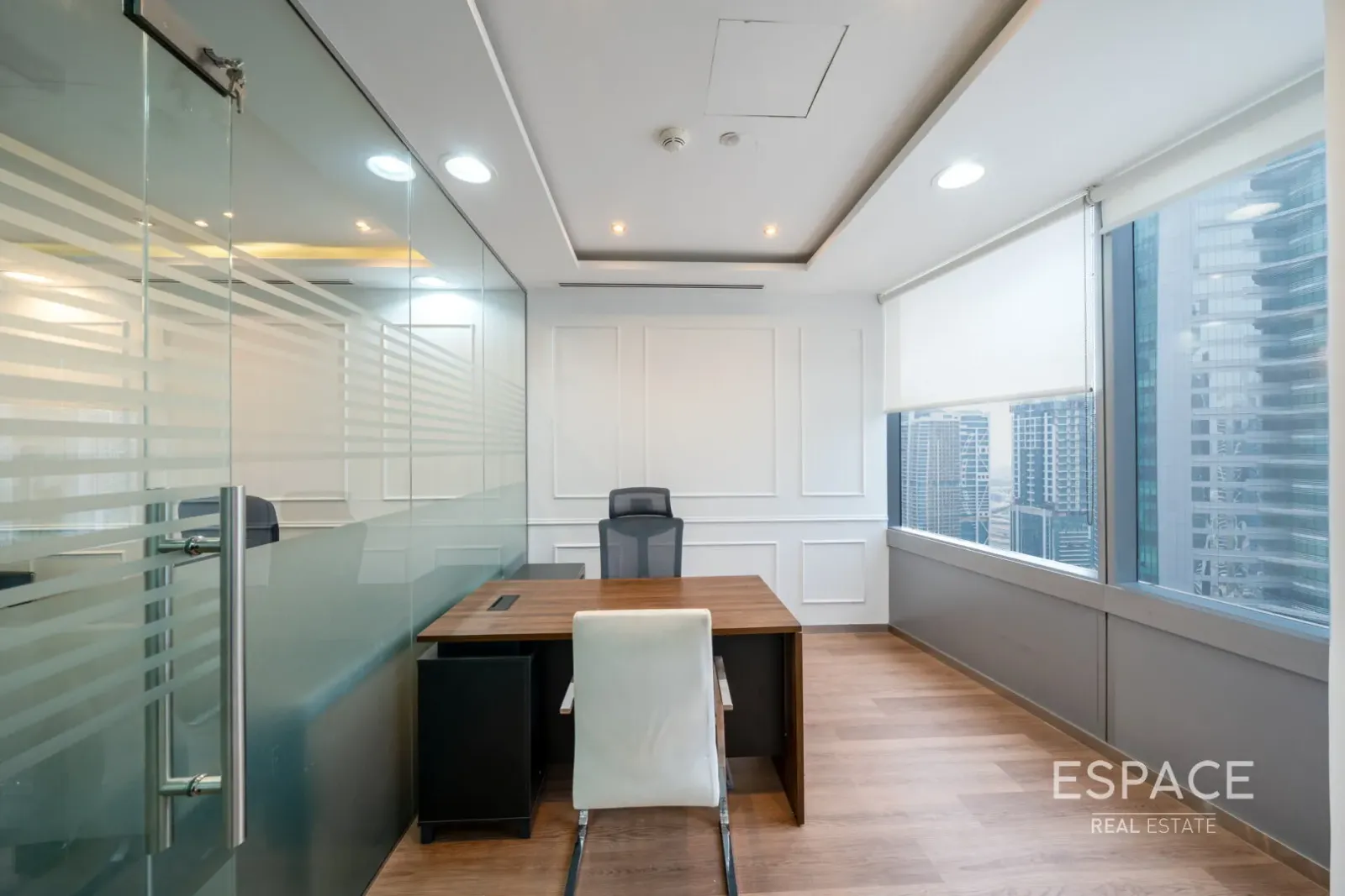 PropertiesGalleryCamera