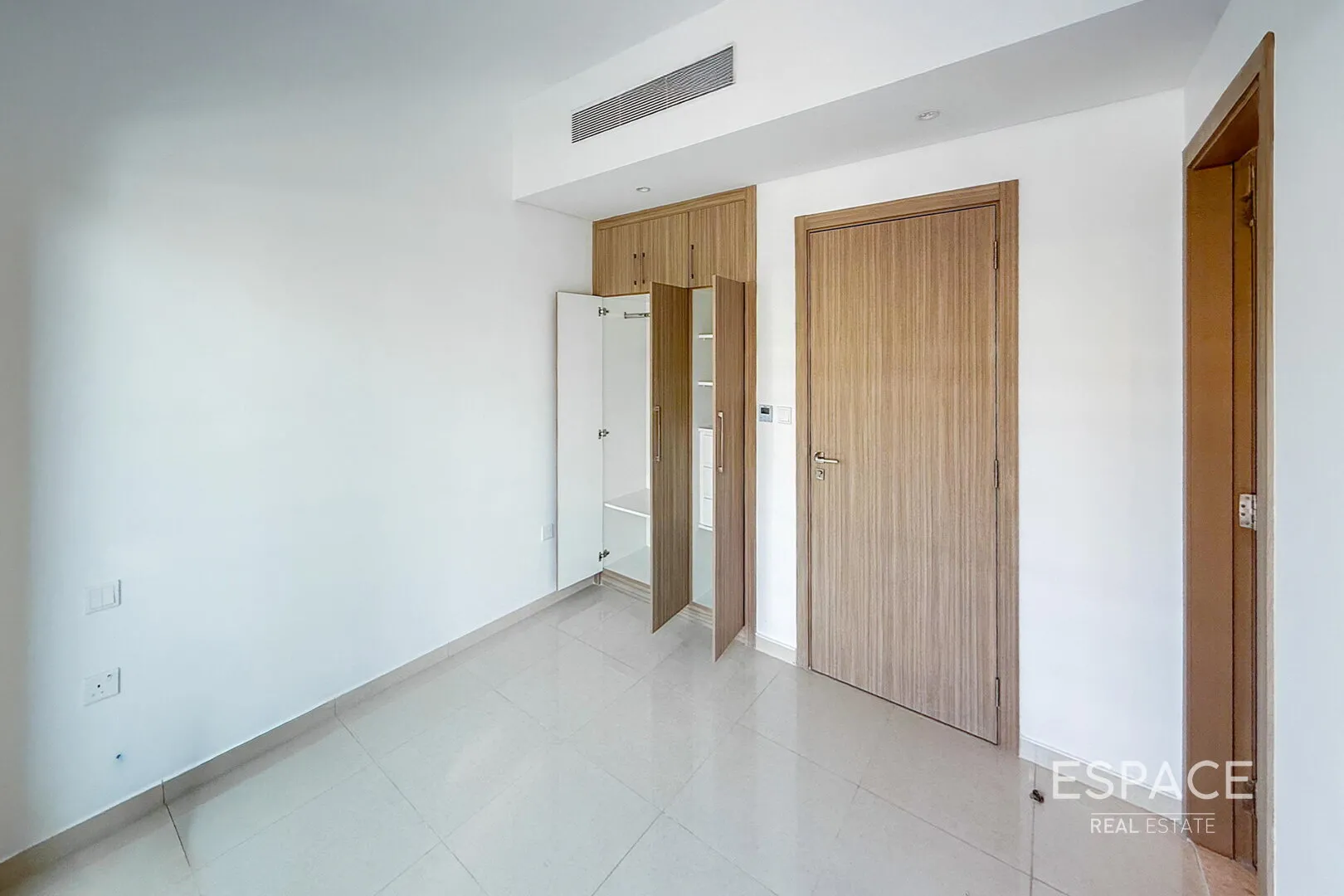 single static gallery