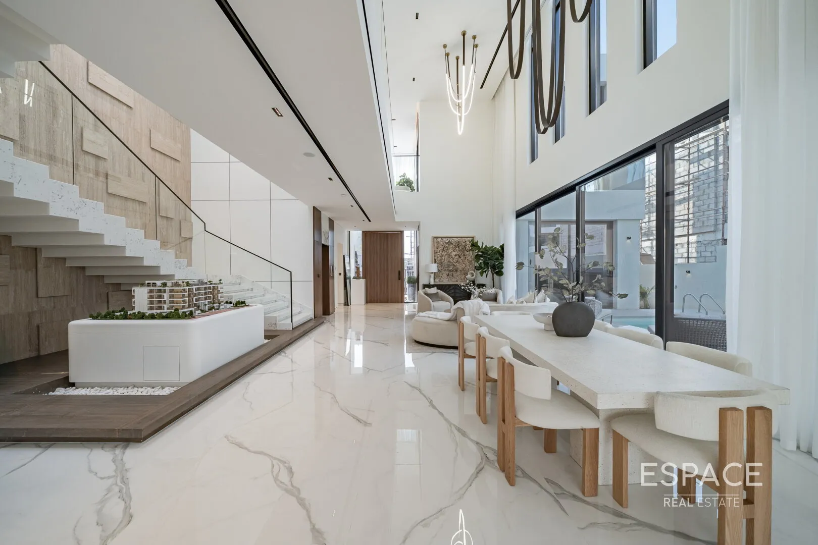 single static gallery