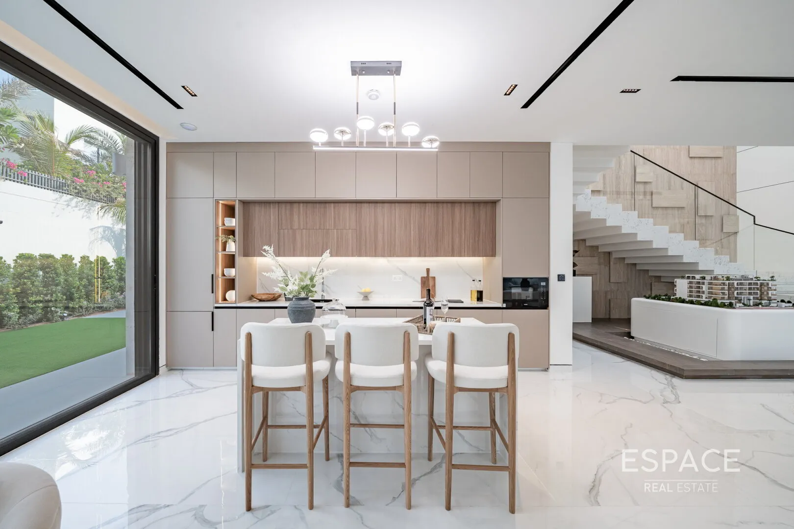 single static gallery