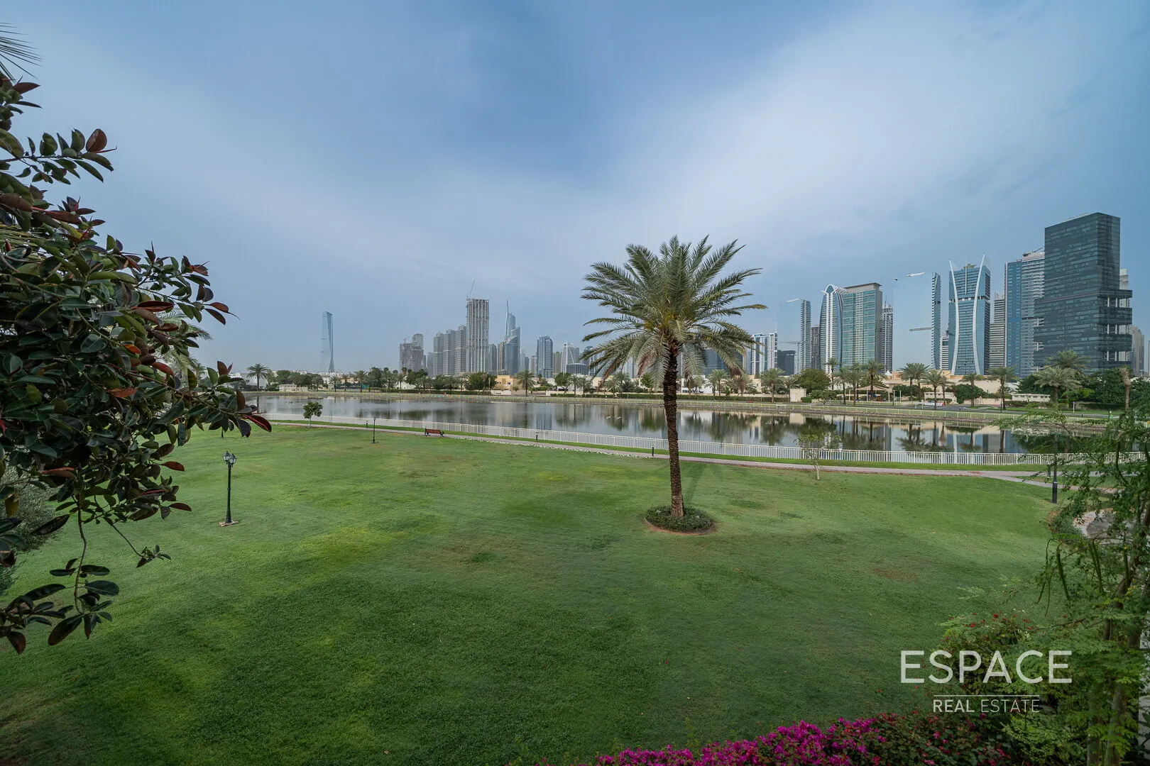 PropertiesGalleryCamera