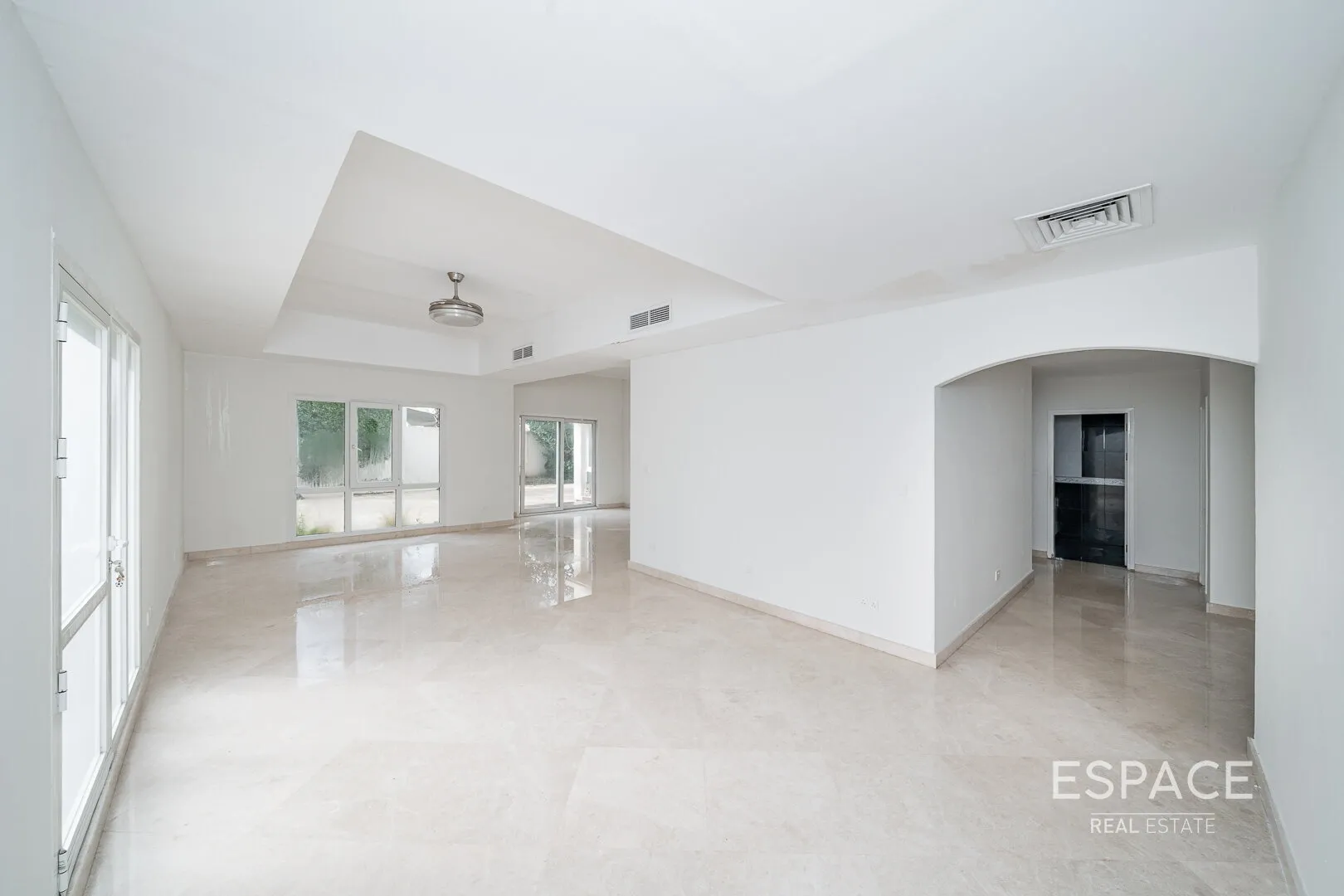 single static gallery