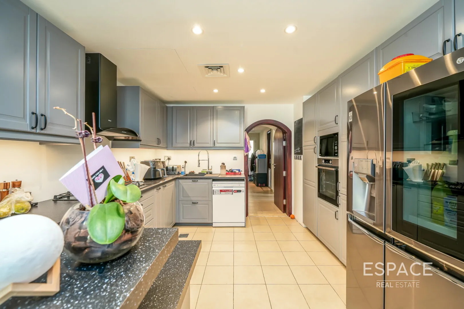 PropertiesGalleryCamera