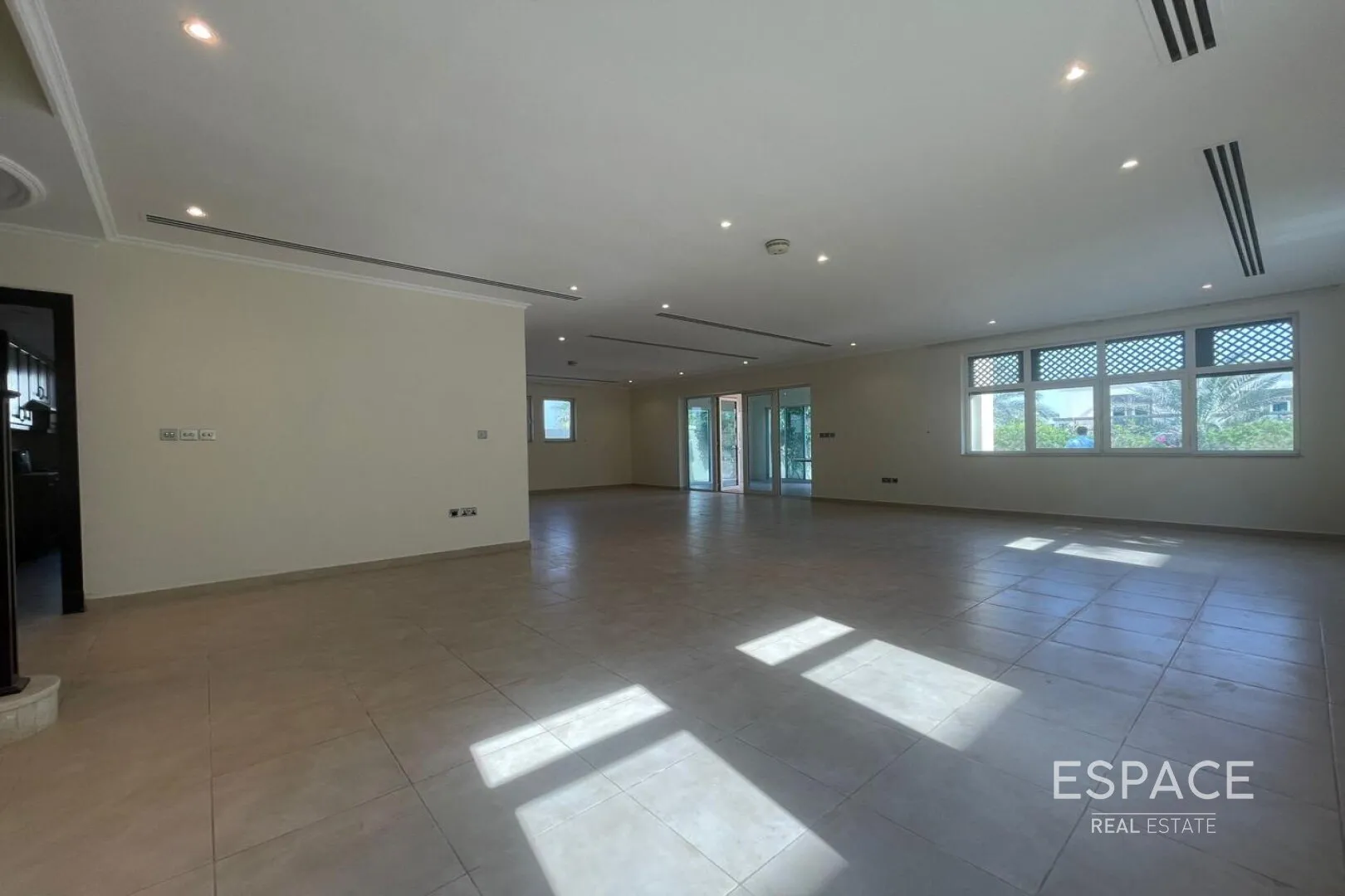 single static gallery