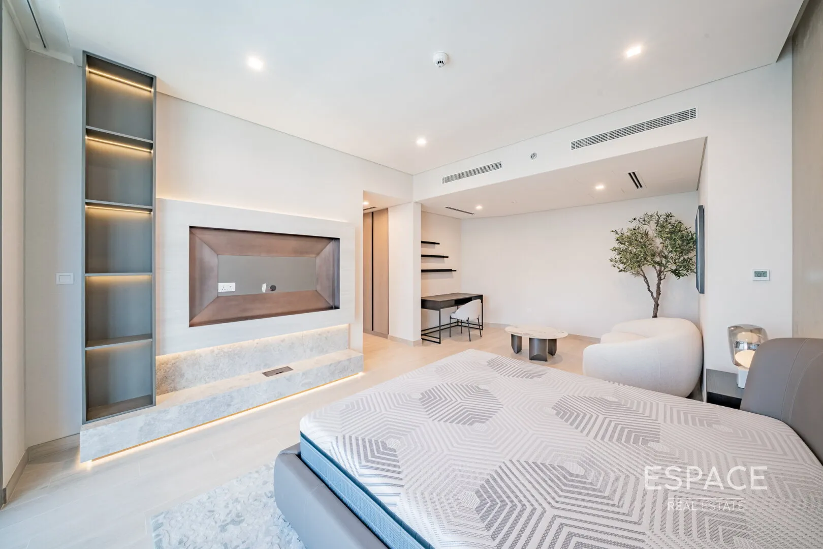 single static gallery