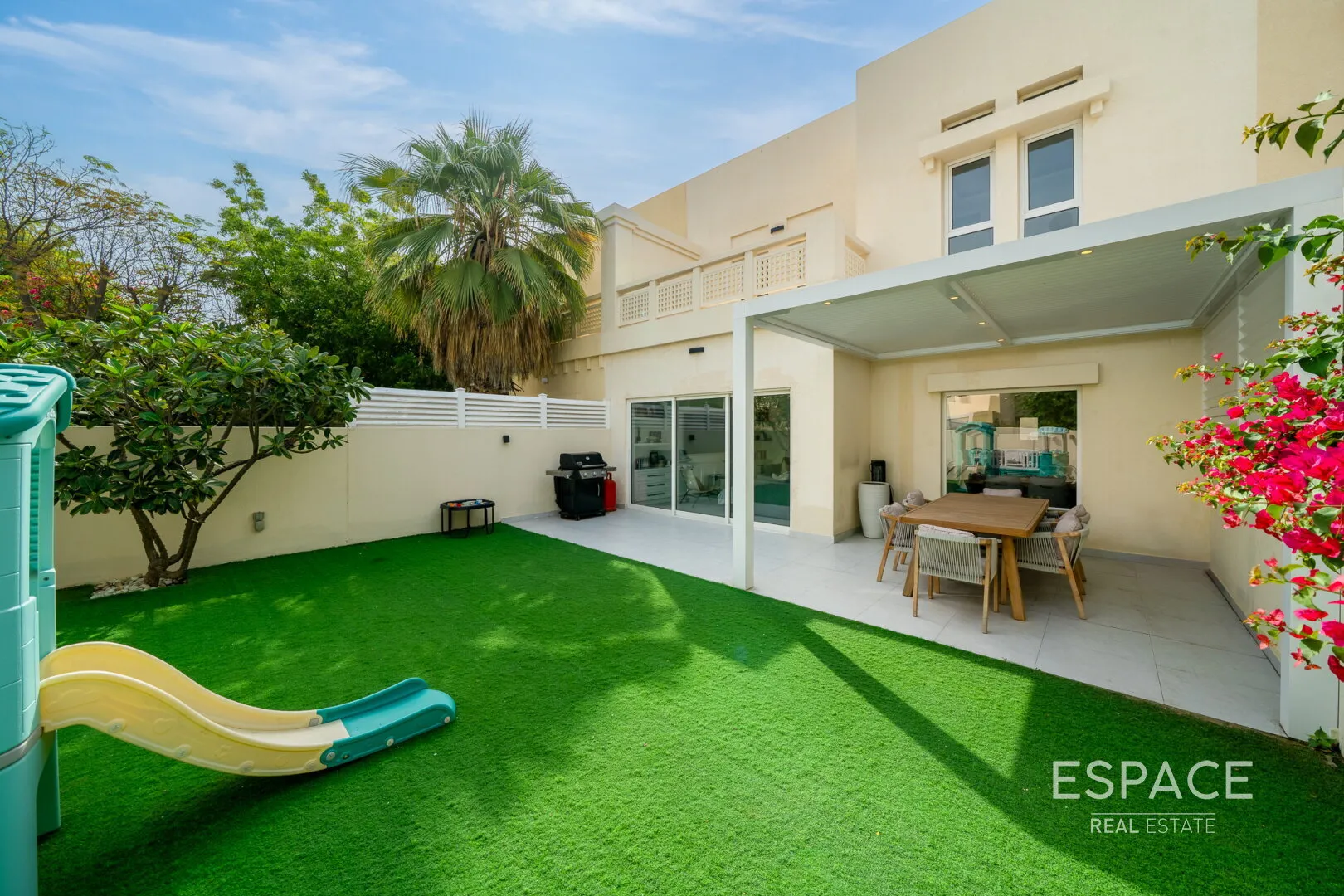 single static gallery