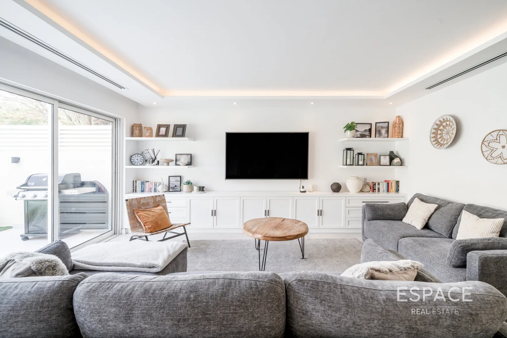 single static gallery