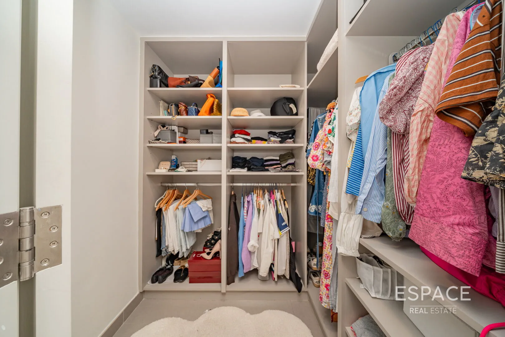 PropertiesGalleryCamera