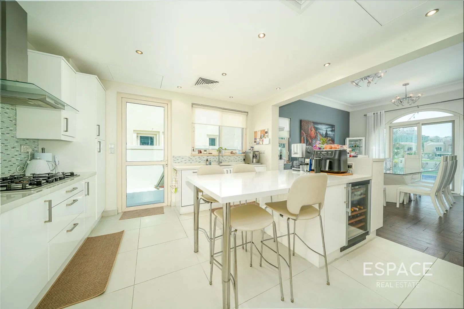 PropertiesGalleryCamera