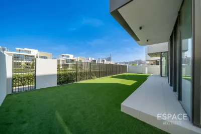Address Hills Crest, Dubai Hills Estate, Dubai - Espace