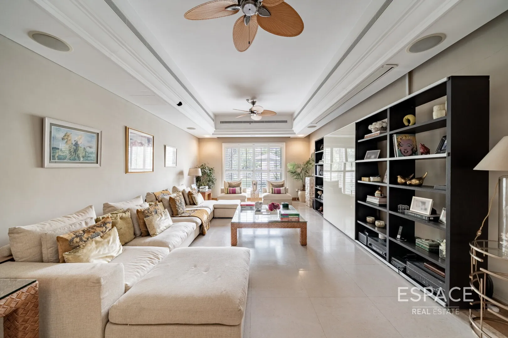 single static gallery