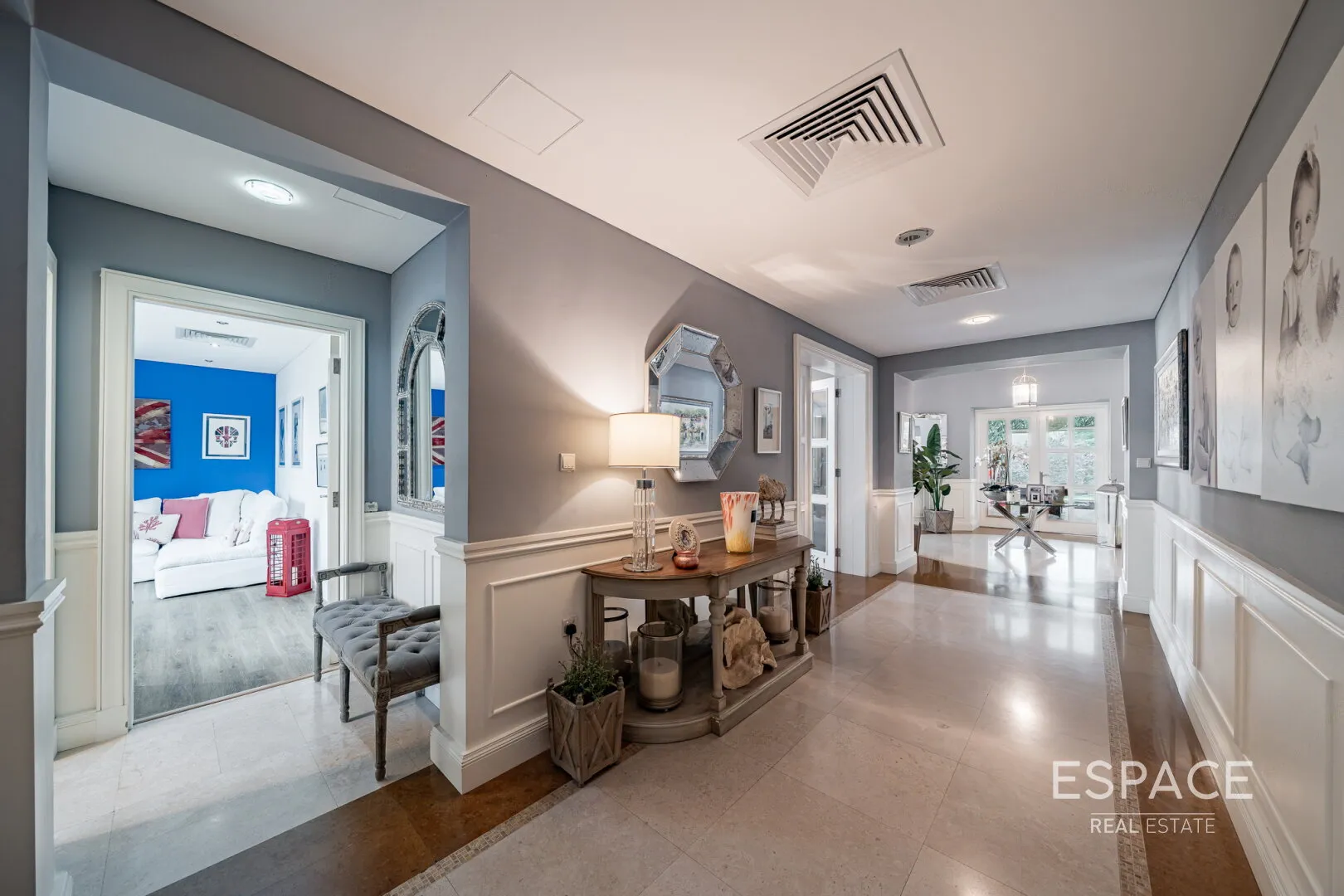 single static gallery