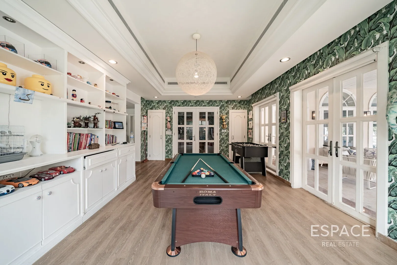 PropertiesGalleryCamera