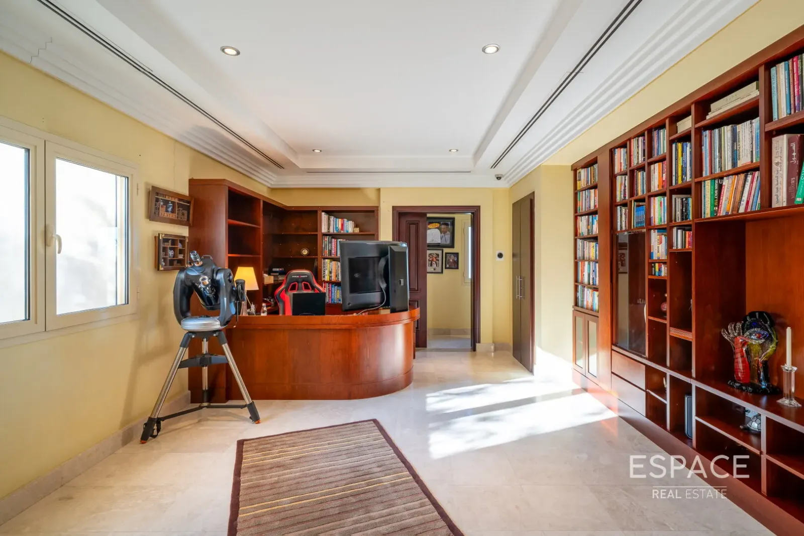 PropertiesGalleryCamera
