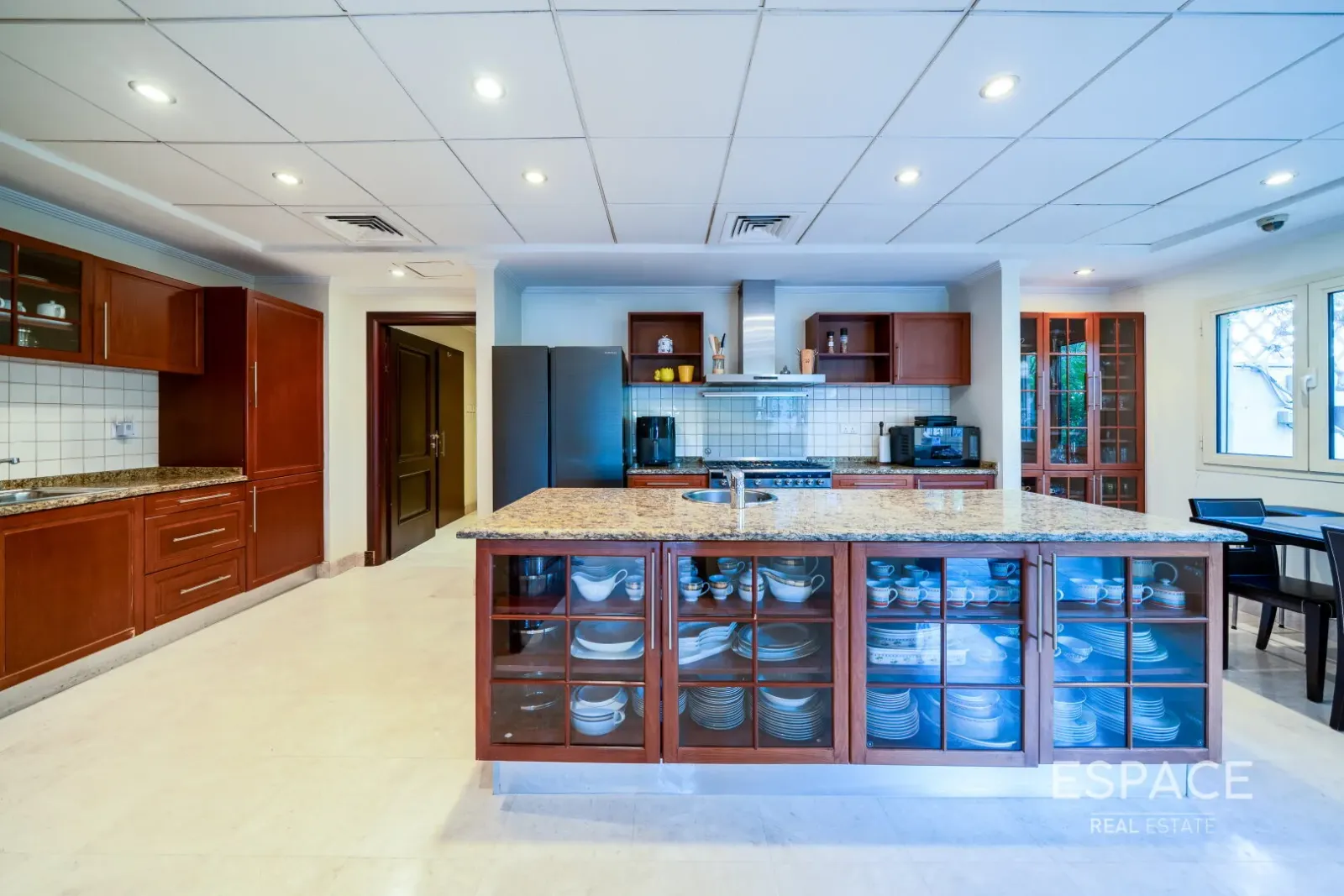 PropertiesGalleryCamera
