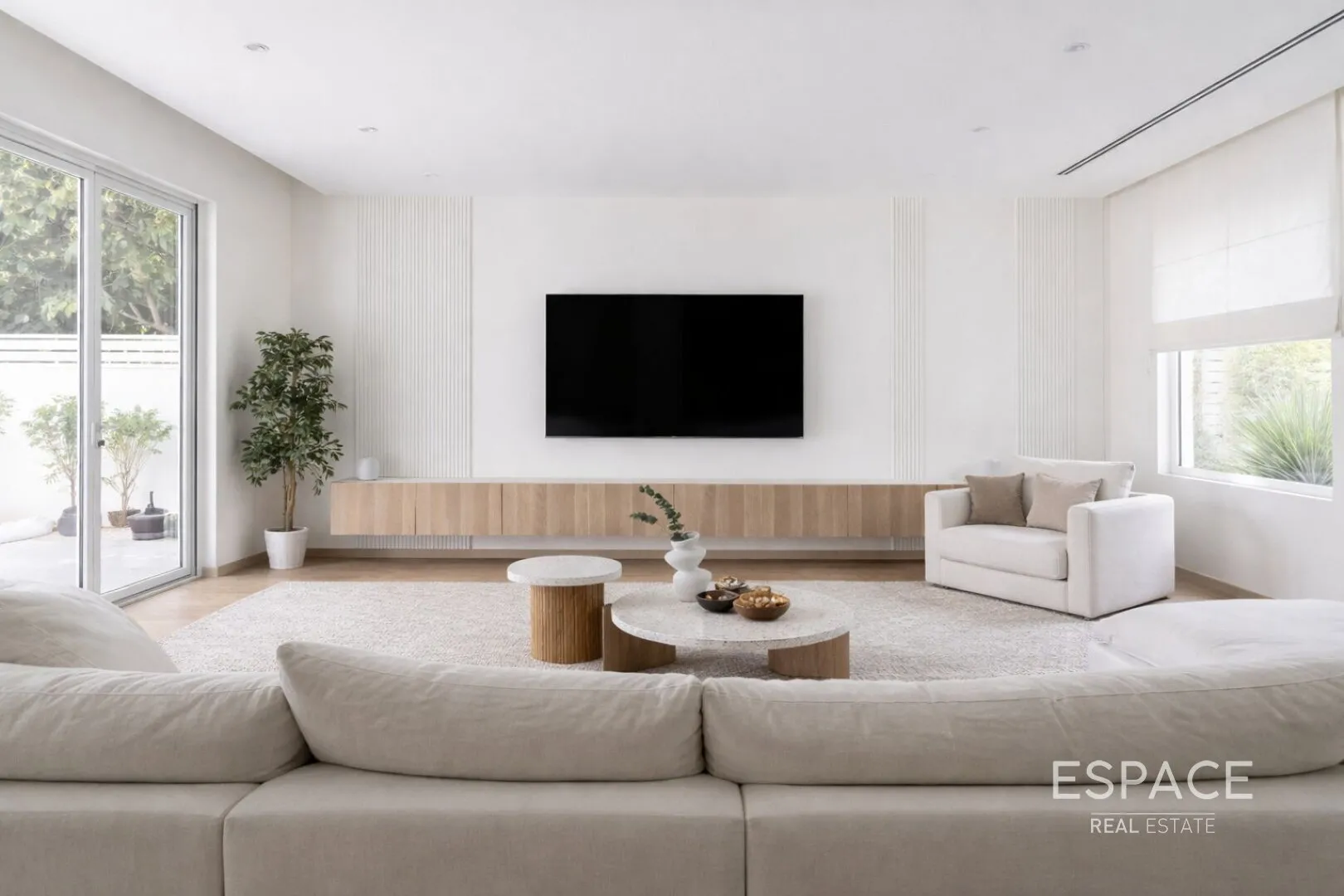 single static gallery