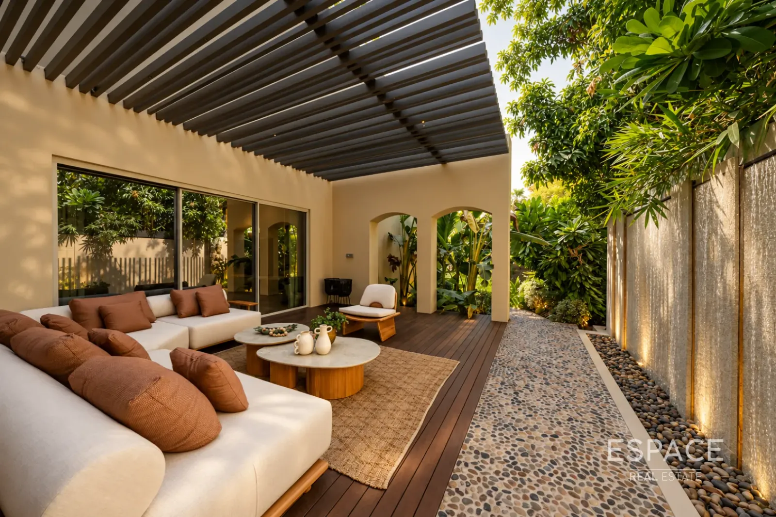 PropertiesGalleryCamera