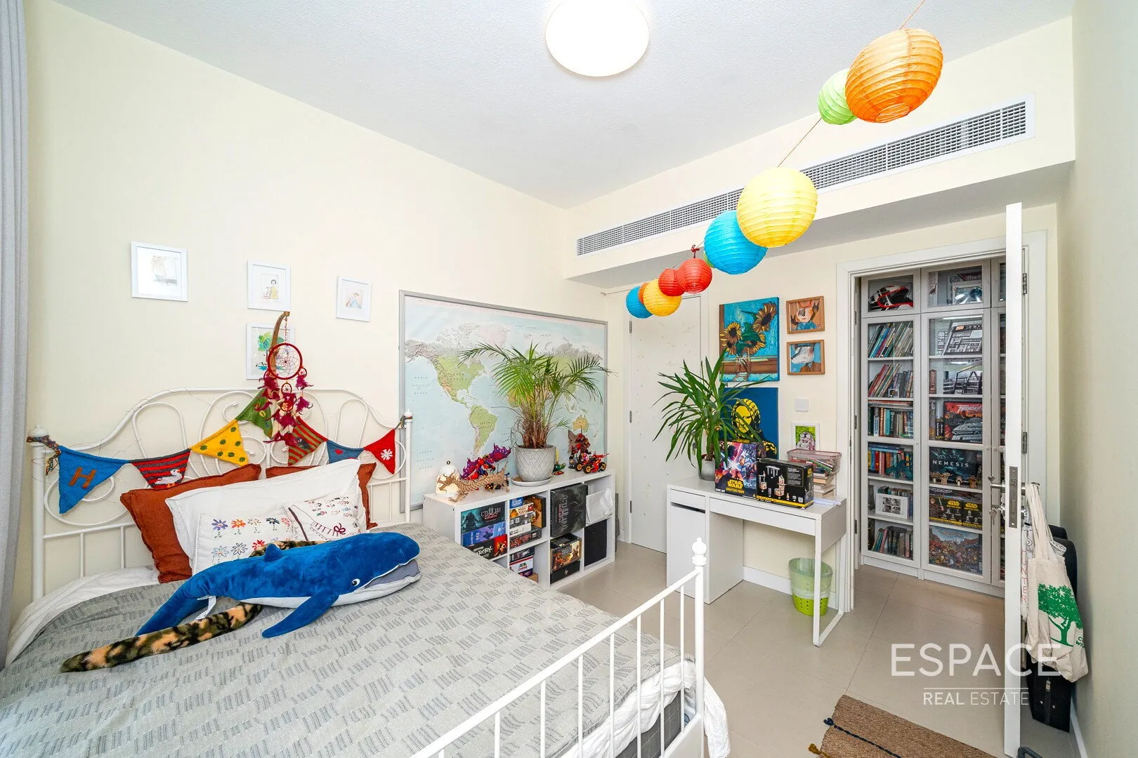 PropertiesGalleryCamera
