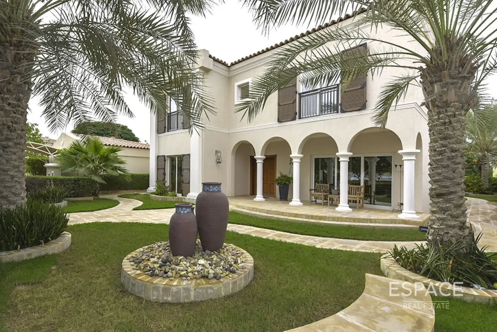 PropertiesGalleryCamera