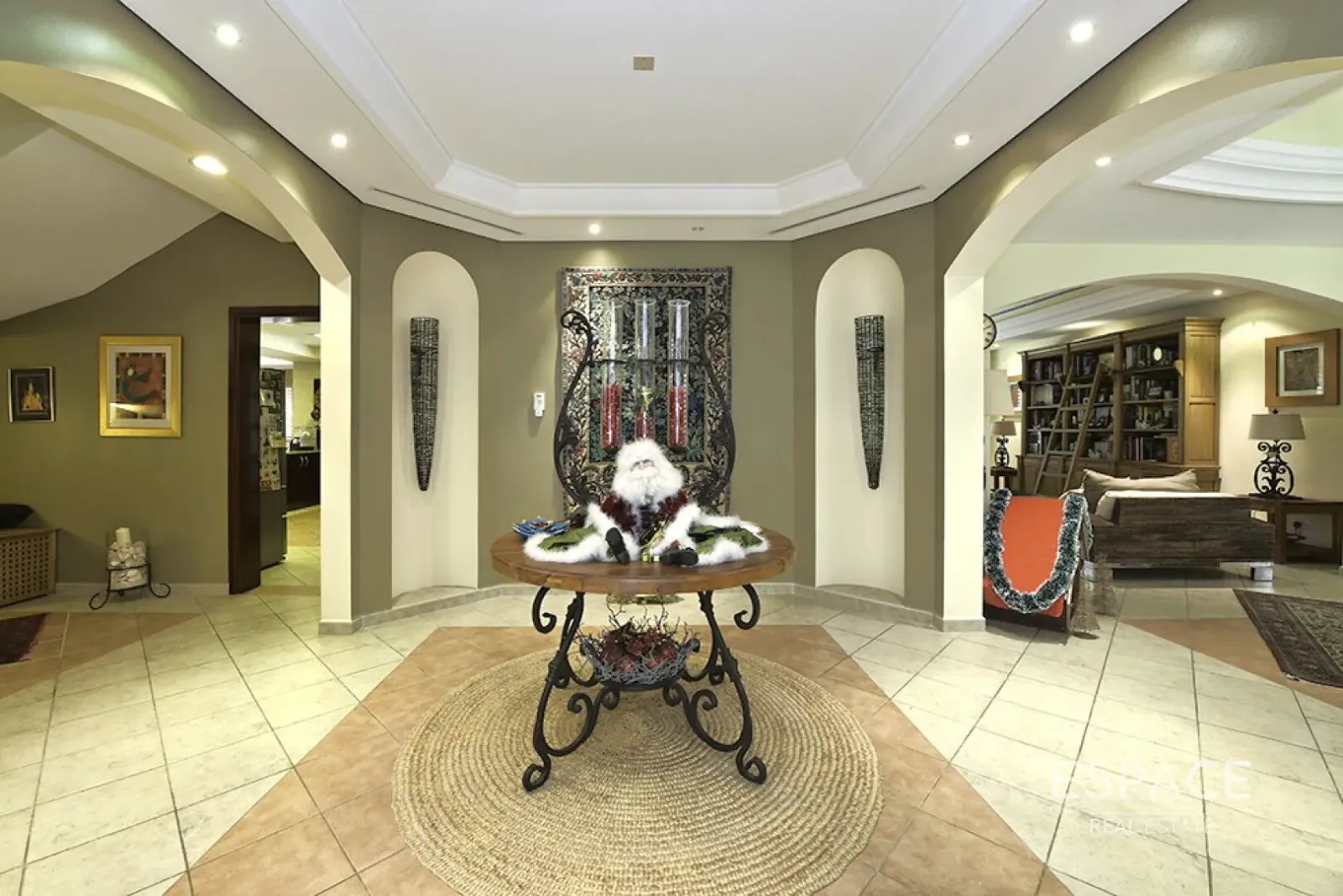PropertiesGalleryCamera
