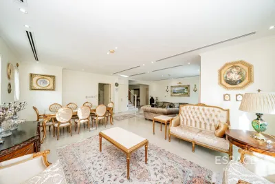 Legacy, Jumeirah Park, Dubai - Espace