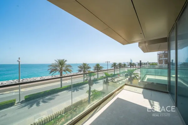 Ellington Beach House, Palm Jumeirah, Dubai - Espace