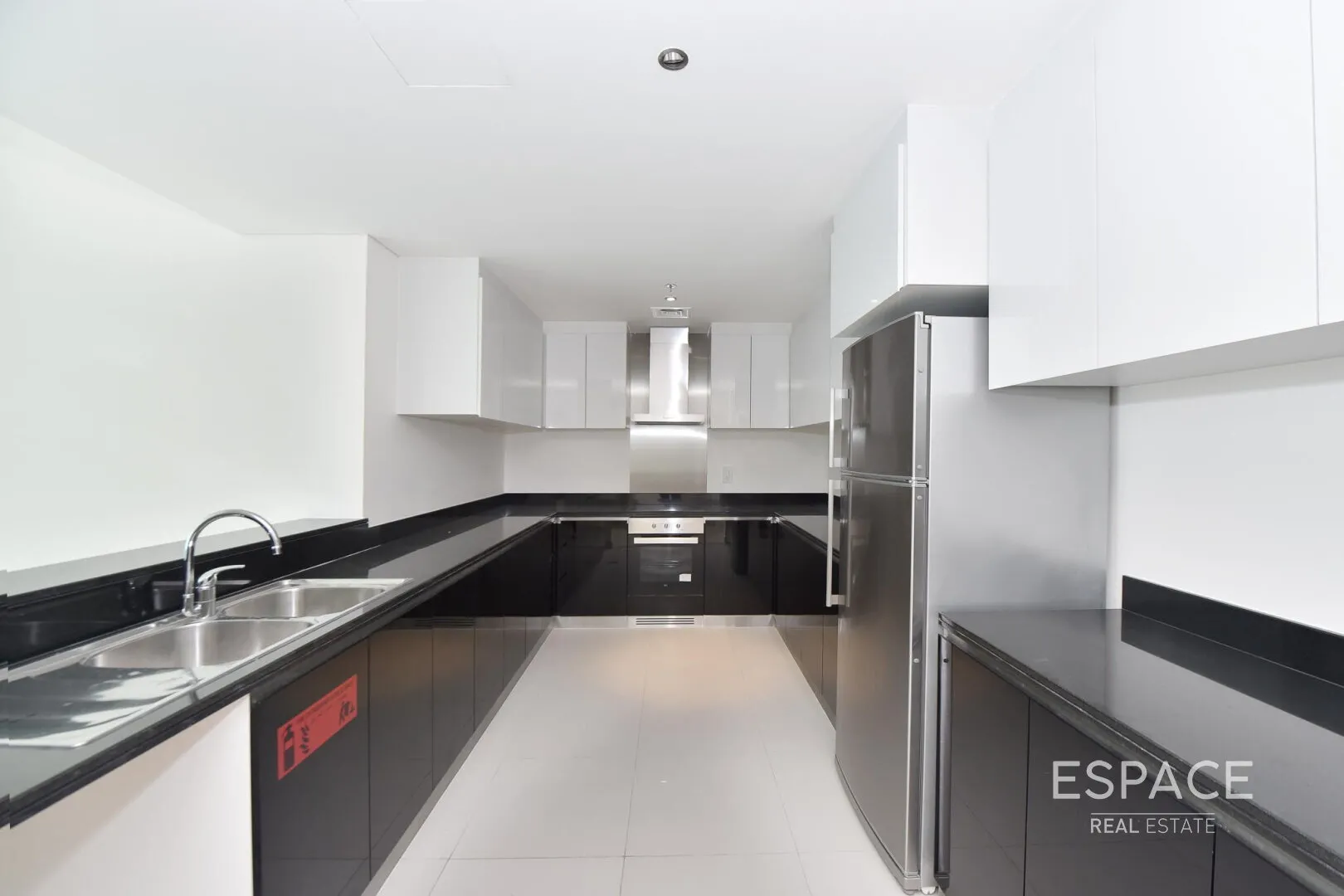 single static gallery