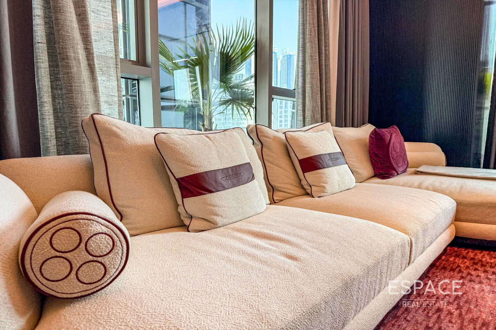 PropertiesGalleryCamera