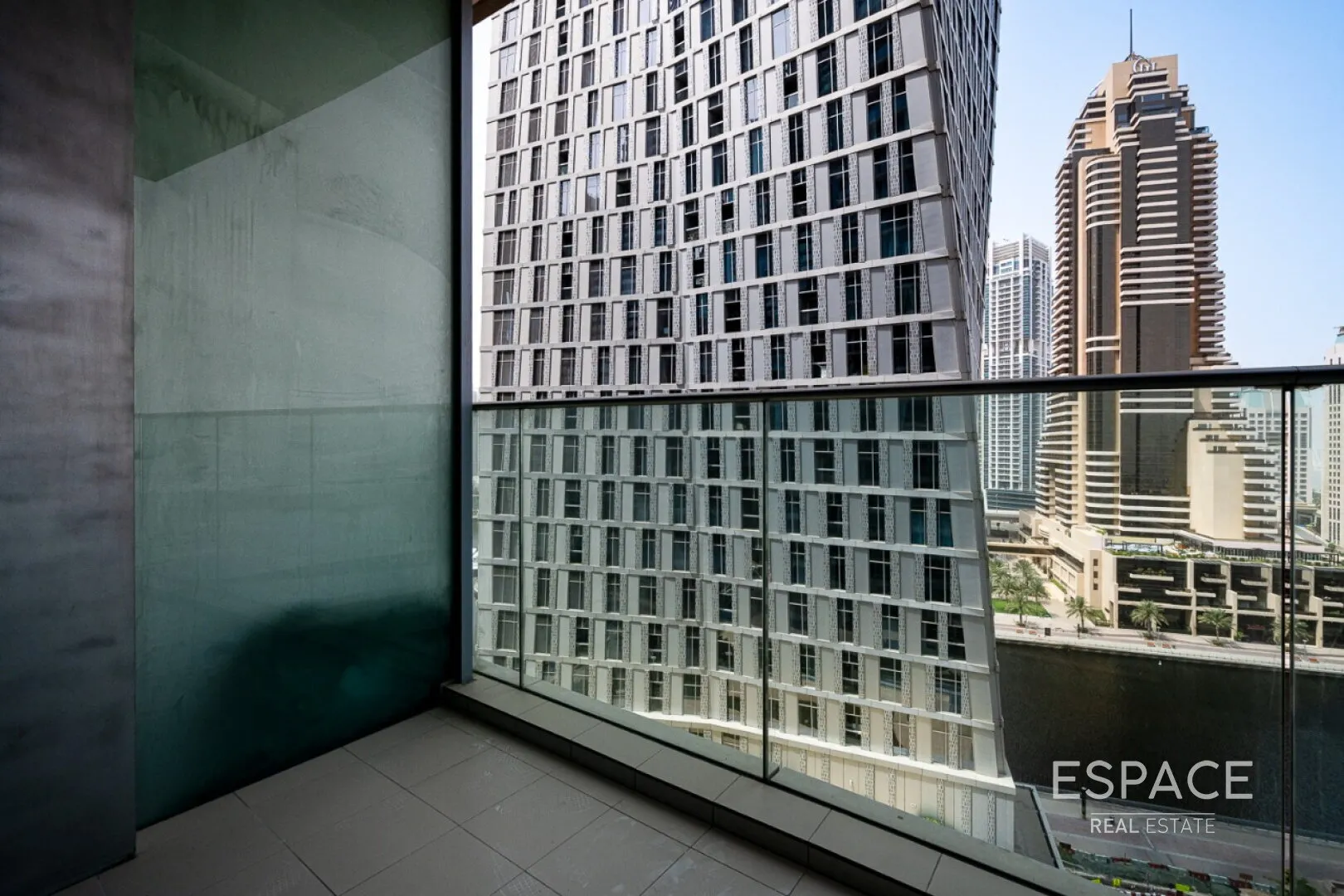 single static gallery