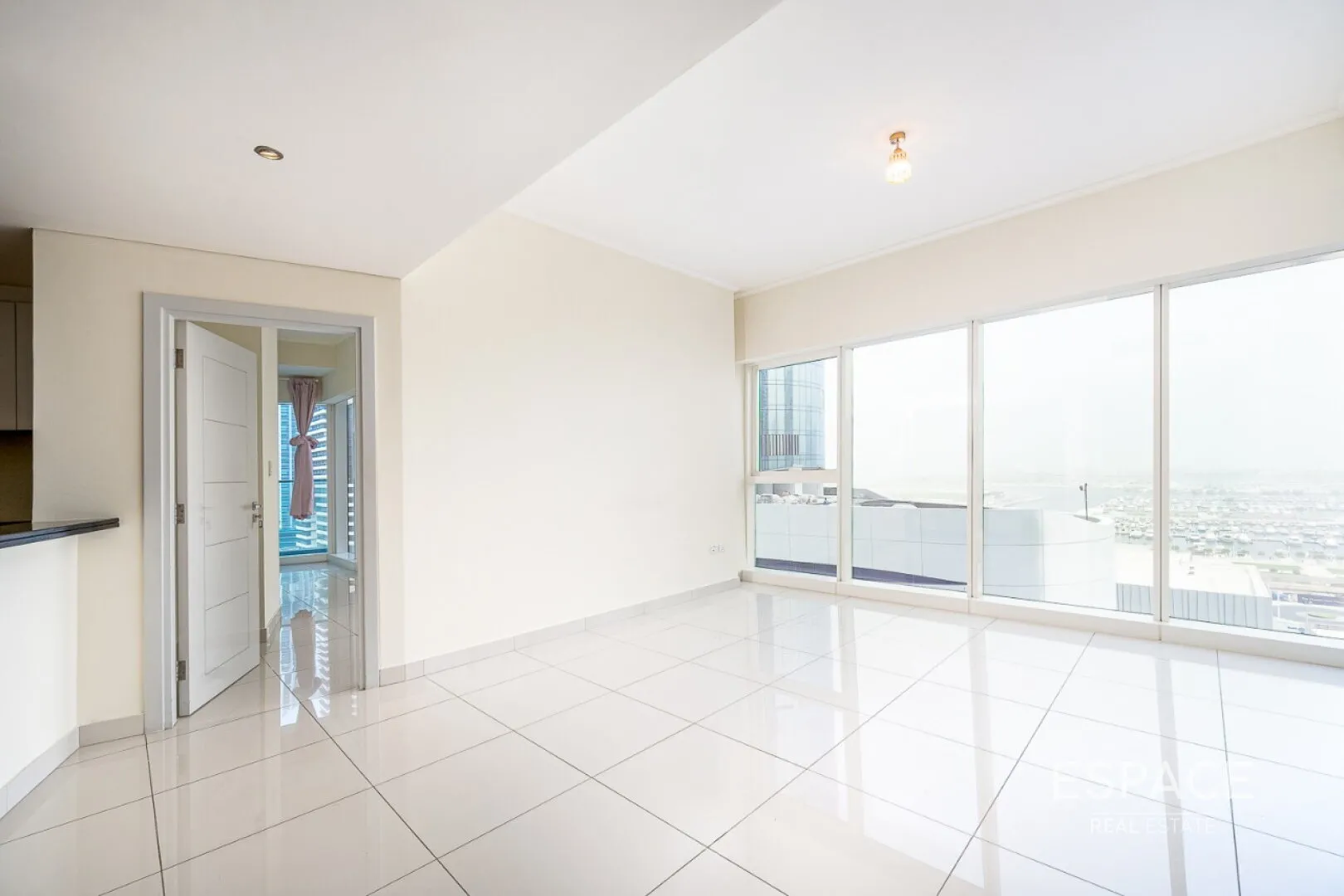 single static gallery