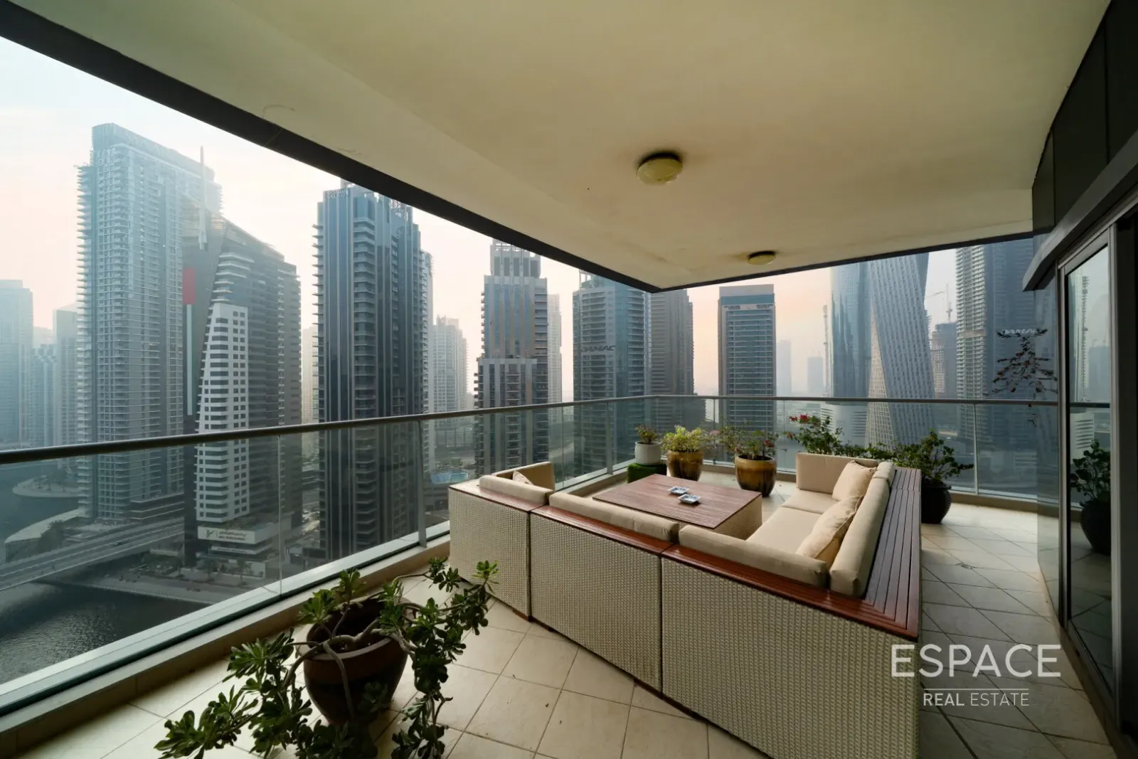 PropertiesGalleryCamera