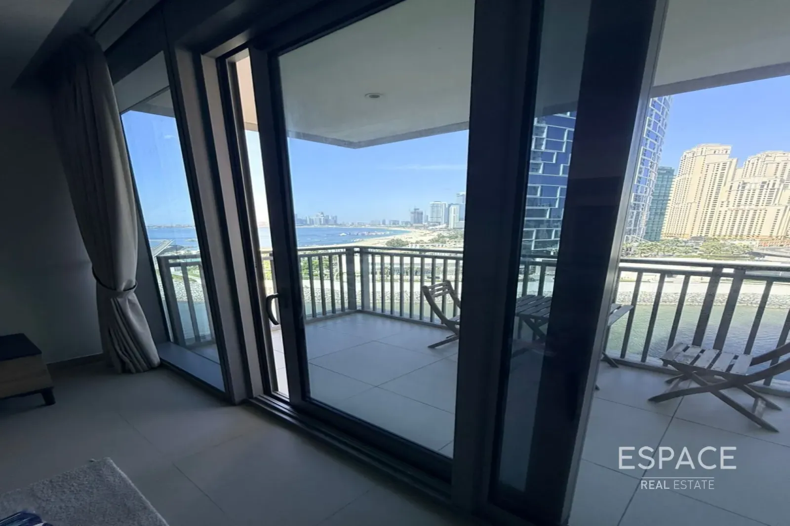 PropertiesGalleryCamera