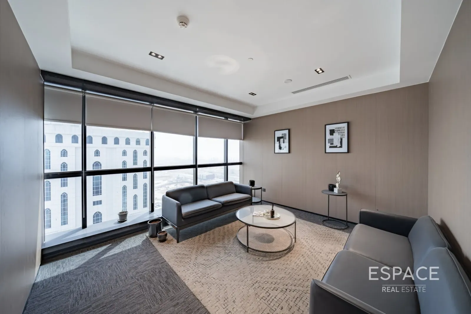 PropertiesGalleryCamera