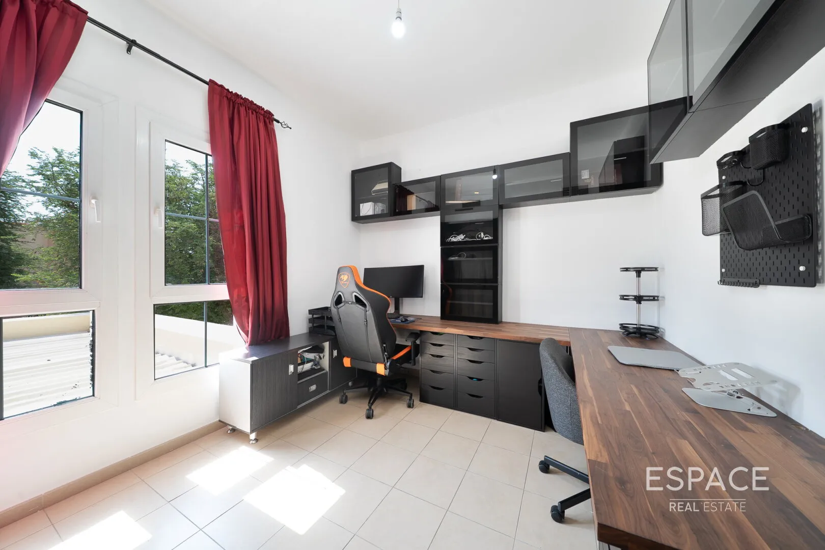 PropertiesGalleryCamera