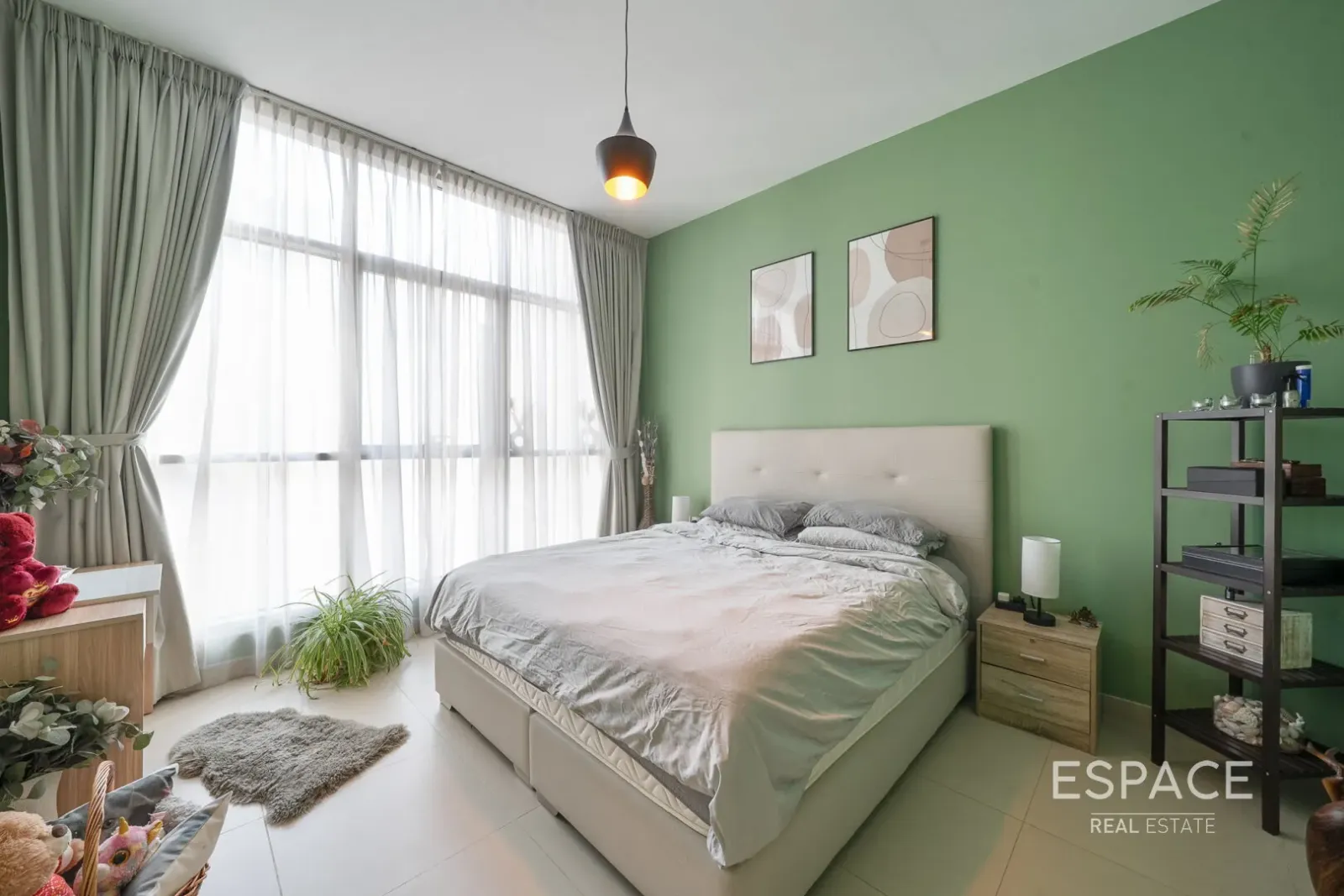 PropertiesGalleryCamera