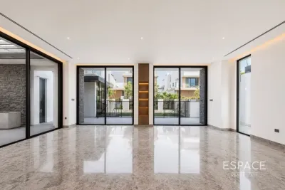 Alaya Gardens, Tilal Al Ghaf, Dubai - Espace