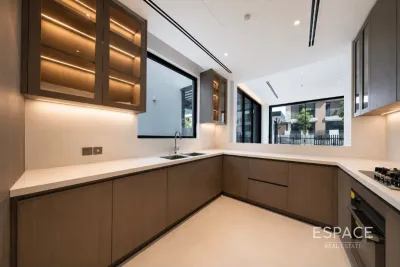 Alaya Gardens, Tilal Al Ghaf, Dubai - Espace