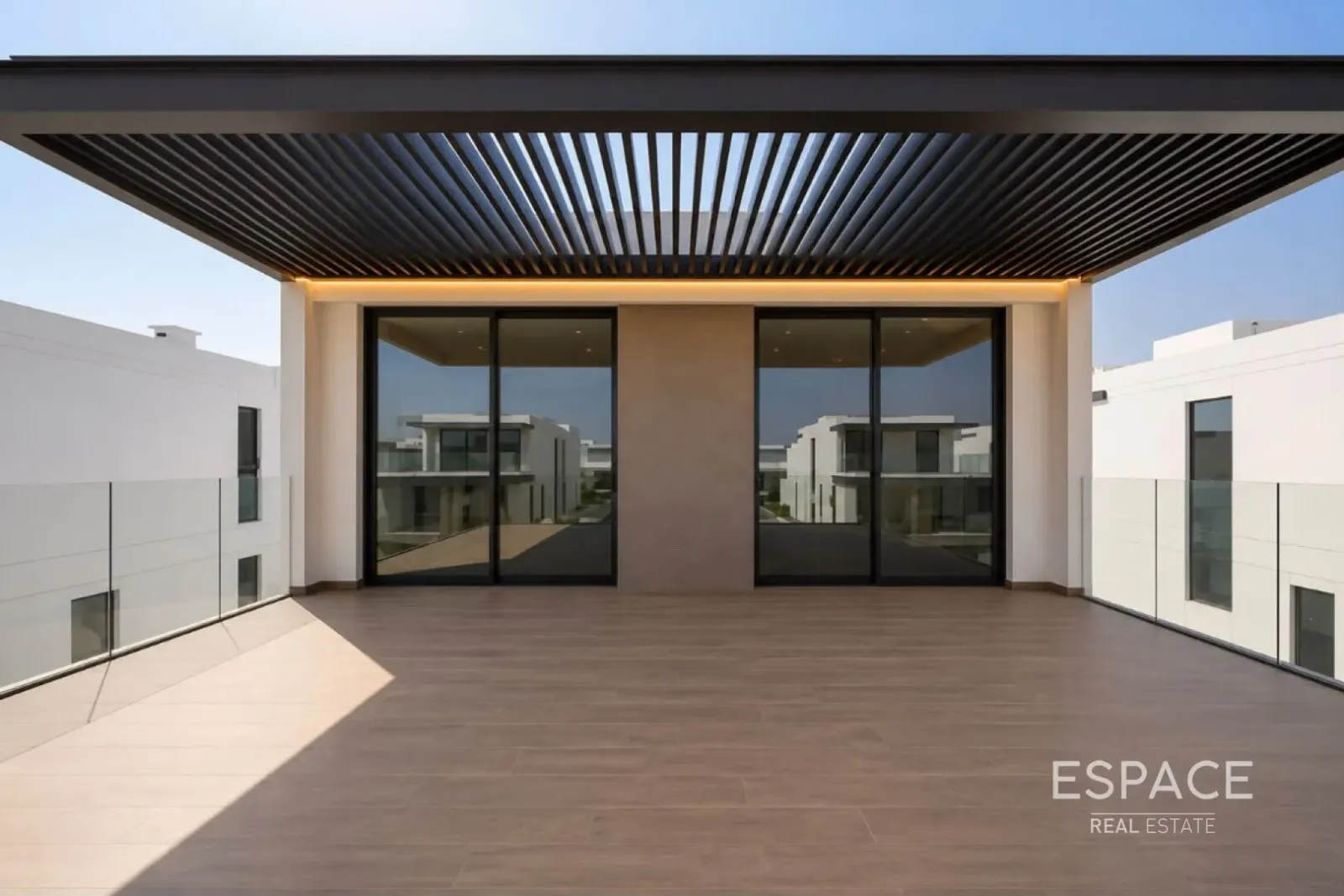 PropertiesGalleryCamera