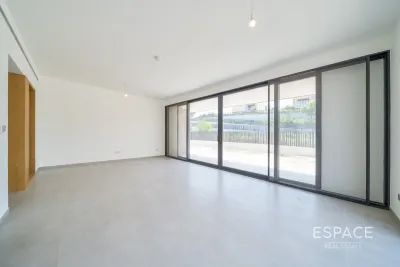 Jebel Ali Village Villas, Jebel Ali, Dubai - Espace
