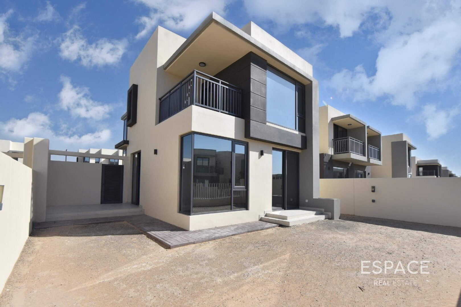 single static gallery