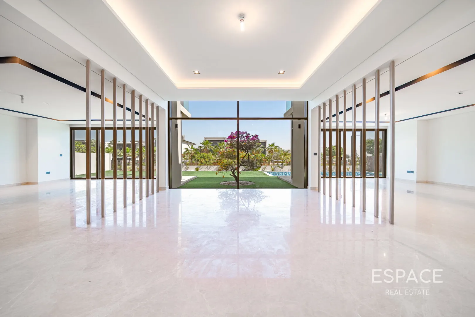 single static gallery