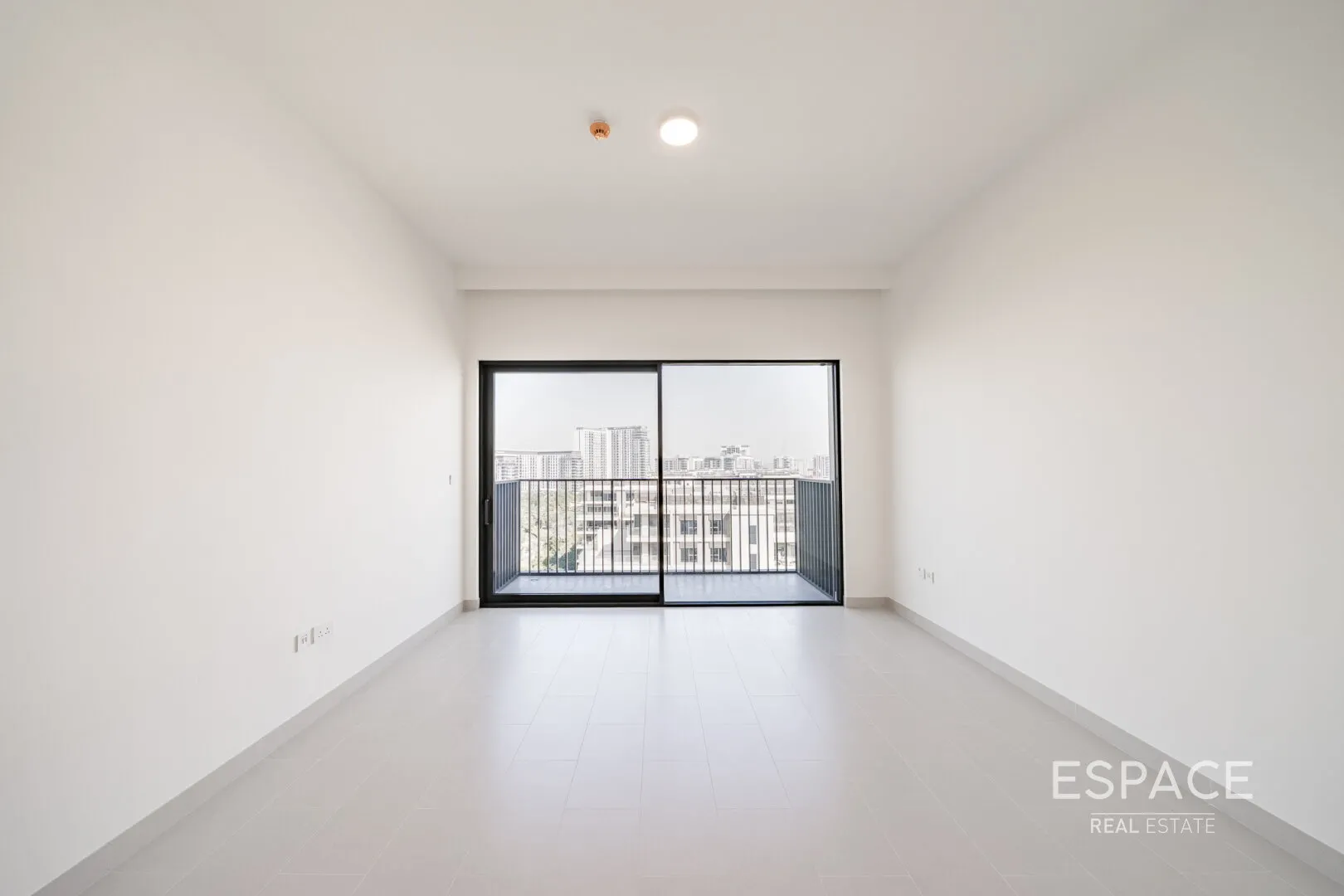 single static gallery