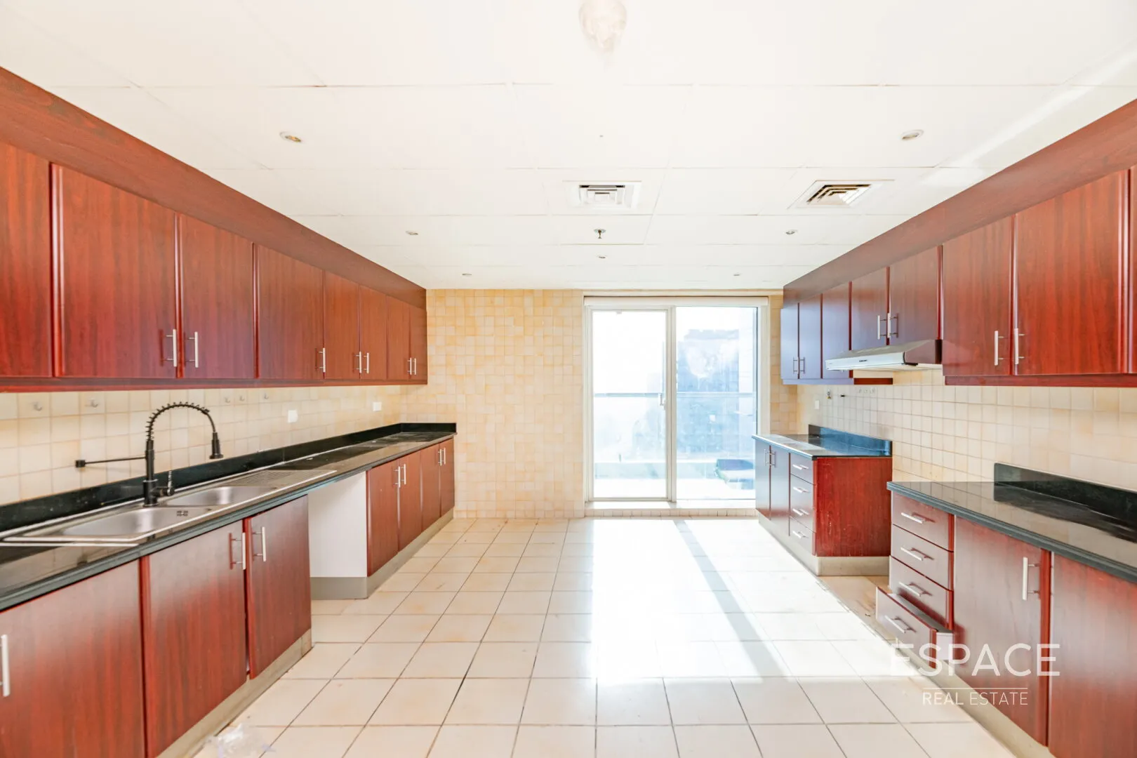 single static gallery