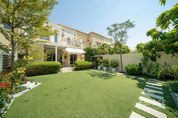 Springs 4, Springs, Dubai - Espace