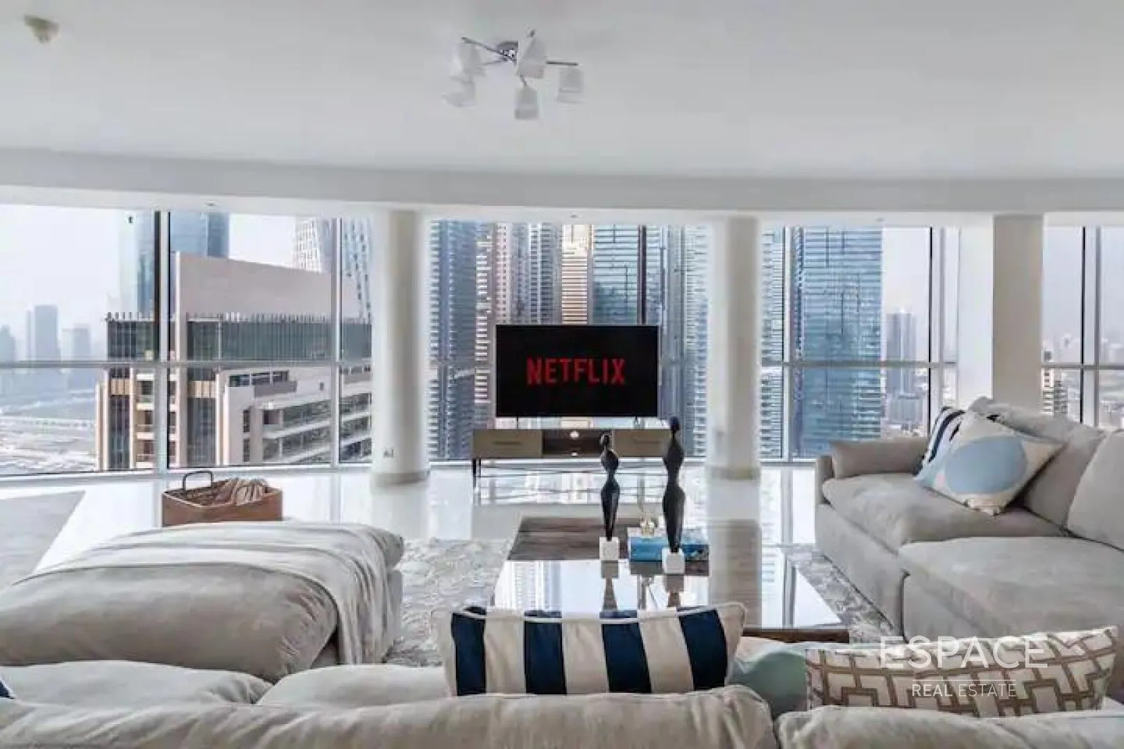 single static gallery