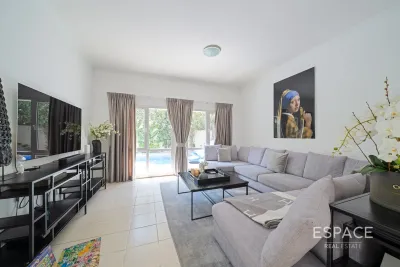 Meadows 5, Meadows, Dubai - Espace