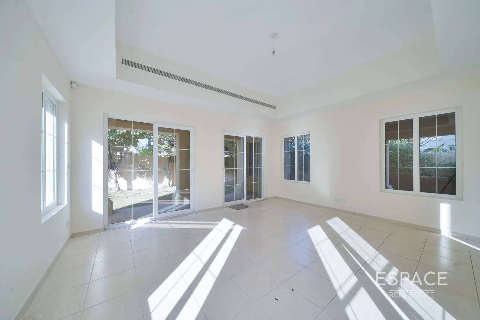 single static gallery