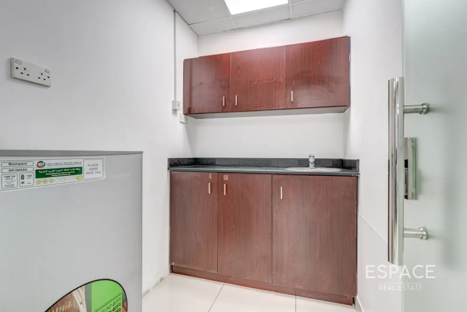 PropertiesGalleryCamera