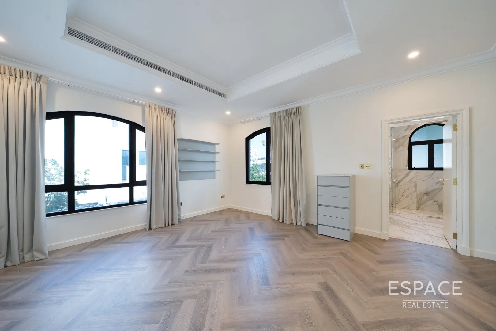 single static gallery